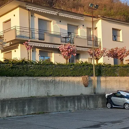 Il Melograno Pensión Como