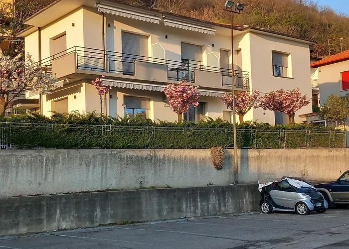 Il Melograno Pensión Como