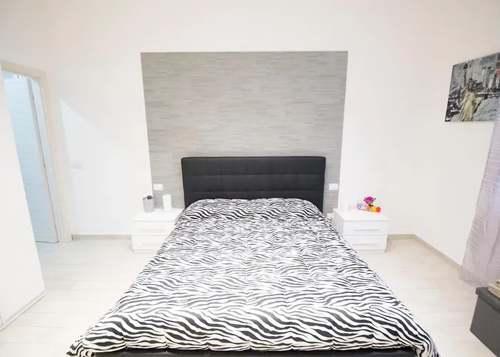 ゲストハウス Il Melograno コモ